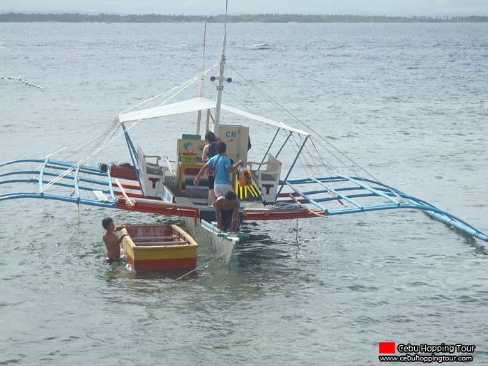 Cebu Nalusuan island hoppint tour – 27 Feb 2012