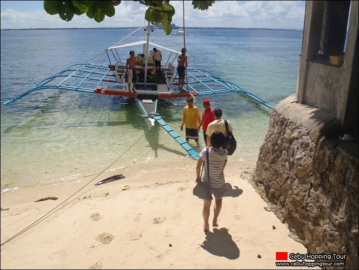 Cebu Nalusuan island hopping tour – 25 Feb 2012