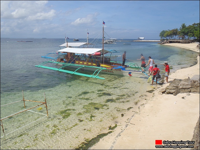 Cebu Nalusuan island hopping tour – 11 Apr 2012