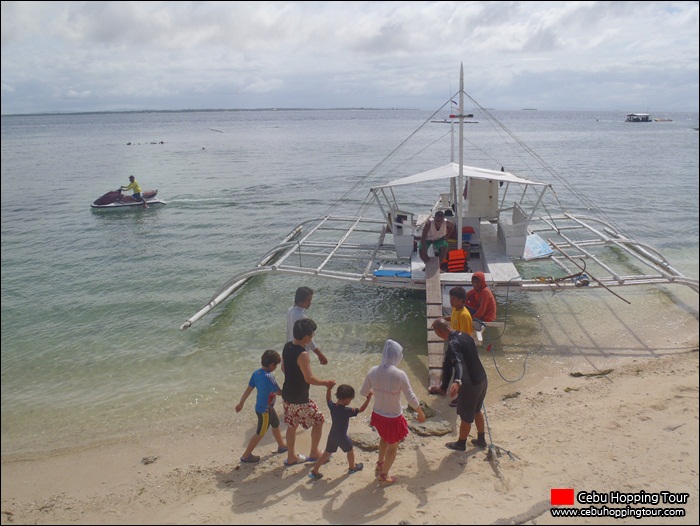 Cebu Nalusuan island hopping tour – 5 Jan 2013