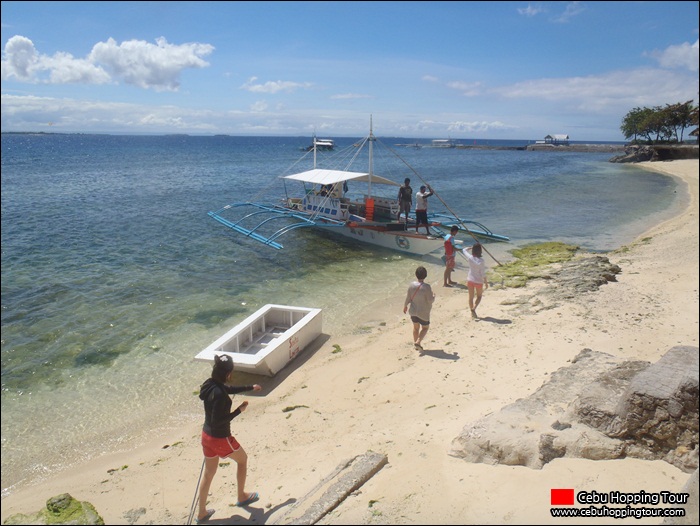 Cebu Nalusuan island hopping tour – 6 Feb 2013