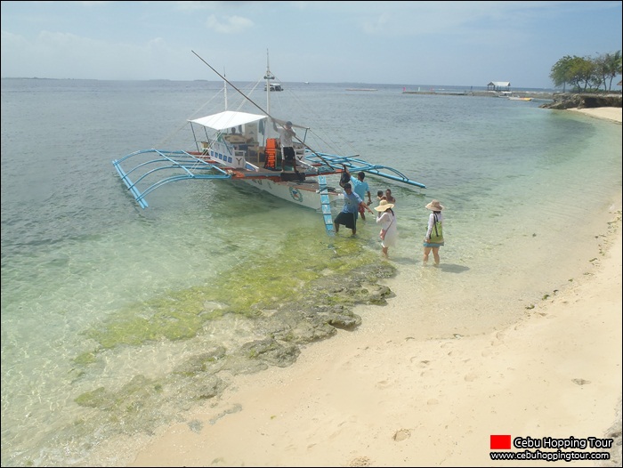 Cebu Nalusuan island hopping tour – 28 Feb 2013