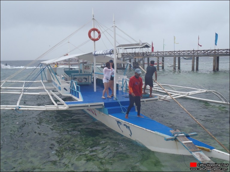 Cebu Nalusuan island hopping tour on 18 Feb 2016