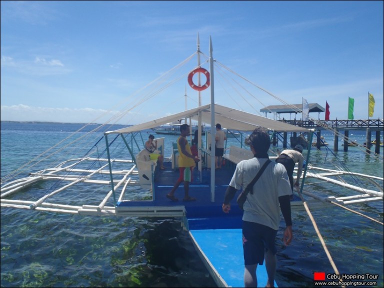 Cebu Nalusuan island hopping tour on 14 Mar 2016