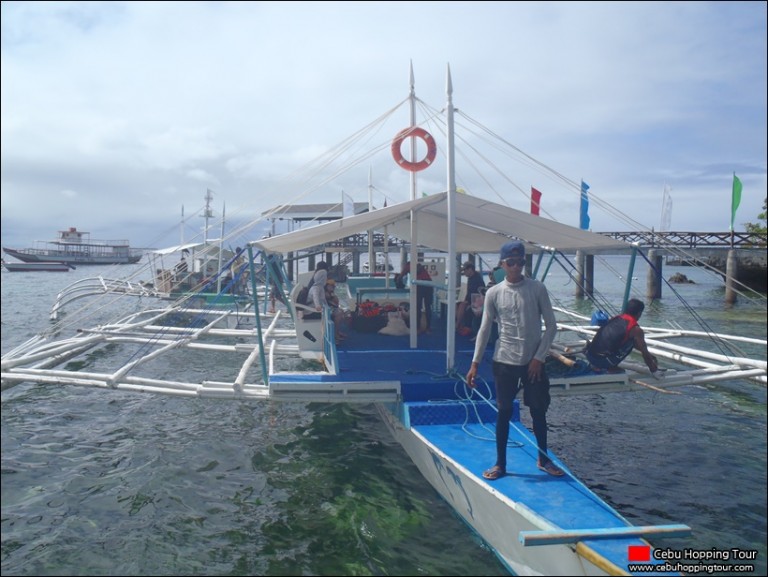 Cebu Hilutungan & Nalusuan island hopping tour on 8 Mar 2016